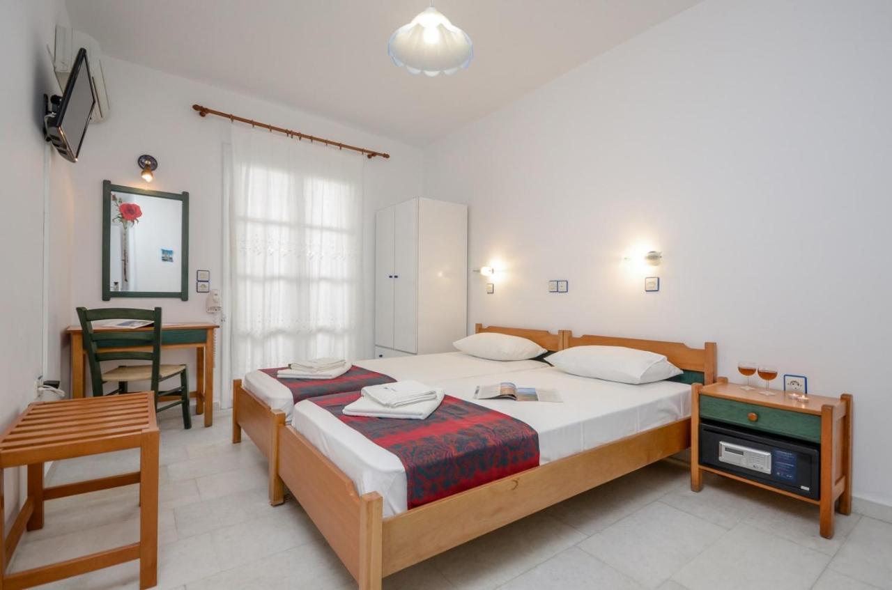 Nostos Studios At Saint George Beach Agios Georgios Chora Naxos Town Naxos City Buitenkant foto