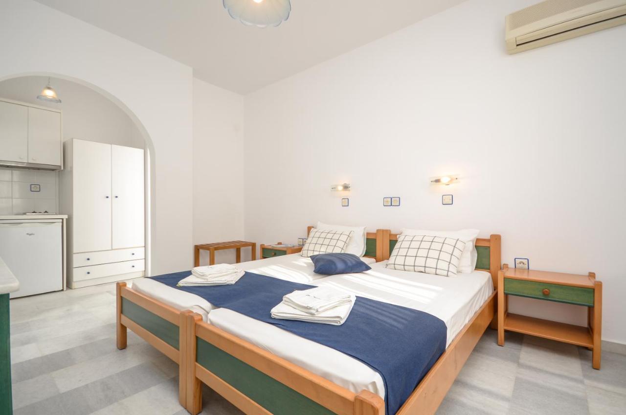 Nostos Studios At Saint George Beach Agios Georgios Chora Naxos Town Naxos City Buitenkant foto